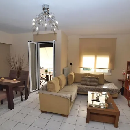 Fani's Spacious Apartment *